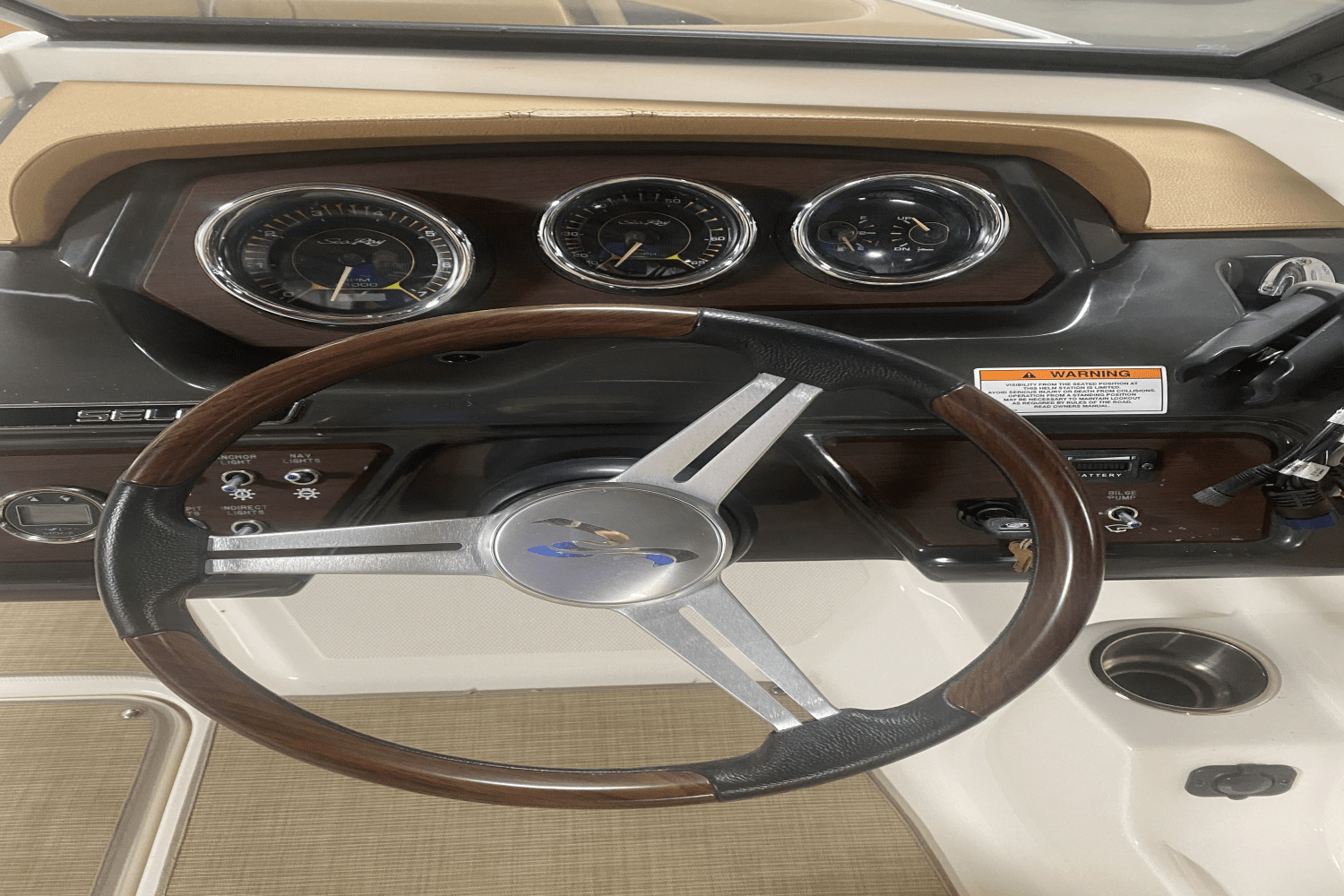 Slide: The Image of Sea Ray 210 SPXO 2017 - 5