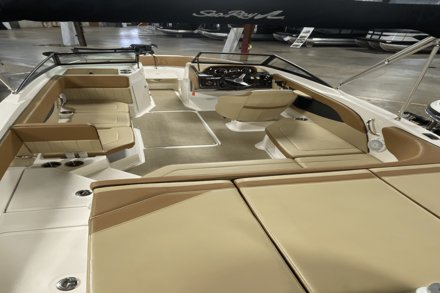 Slide: The Image of Sea Ray 210 SPXO 2017 - 9