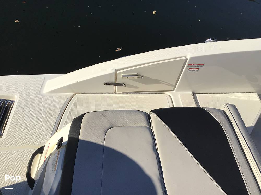 Slide: The Image of Sea Ray 210 SPX OB 2023 - 14835993