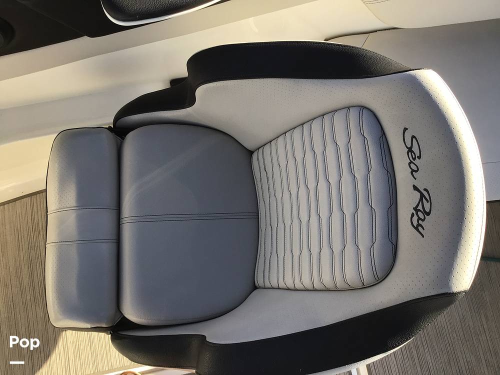 Slide: The Image of Sea Ray 210 SPX OB 2023 - 14836008
