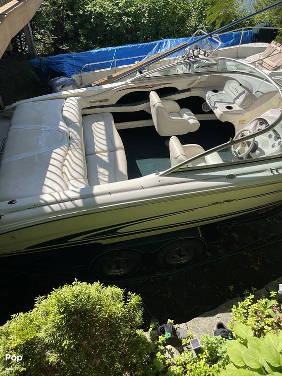 Slide: The Image of Sea Ray 210 Sundeck 2000 - 15322304