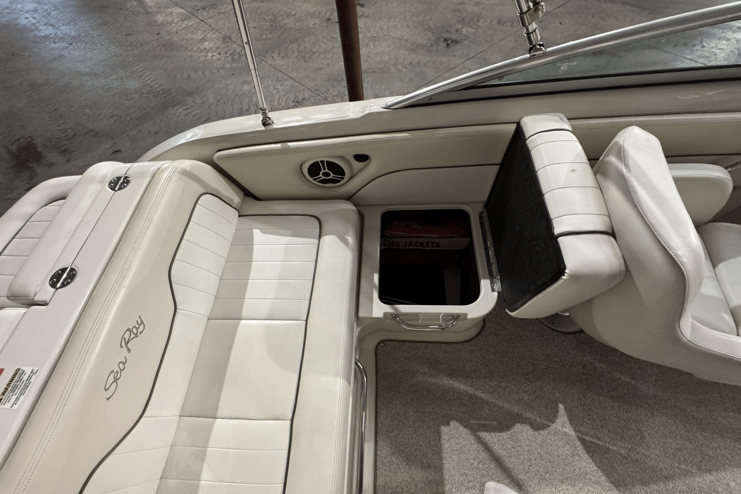 Slide: The Image of Sea Ray 210 SUNDECK 2008 - 10