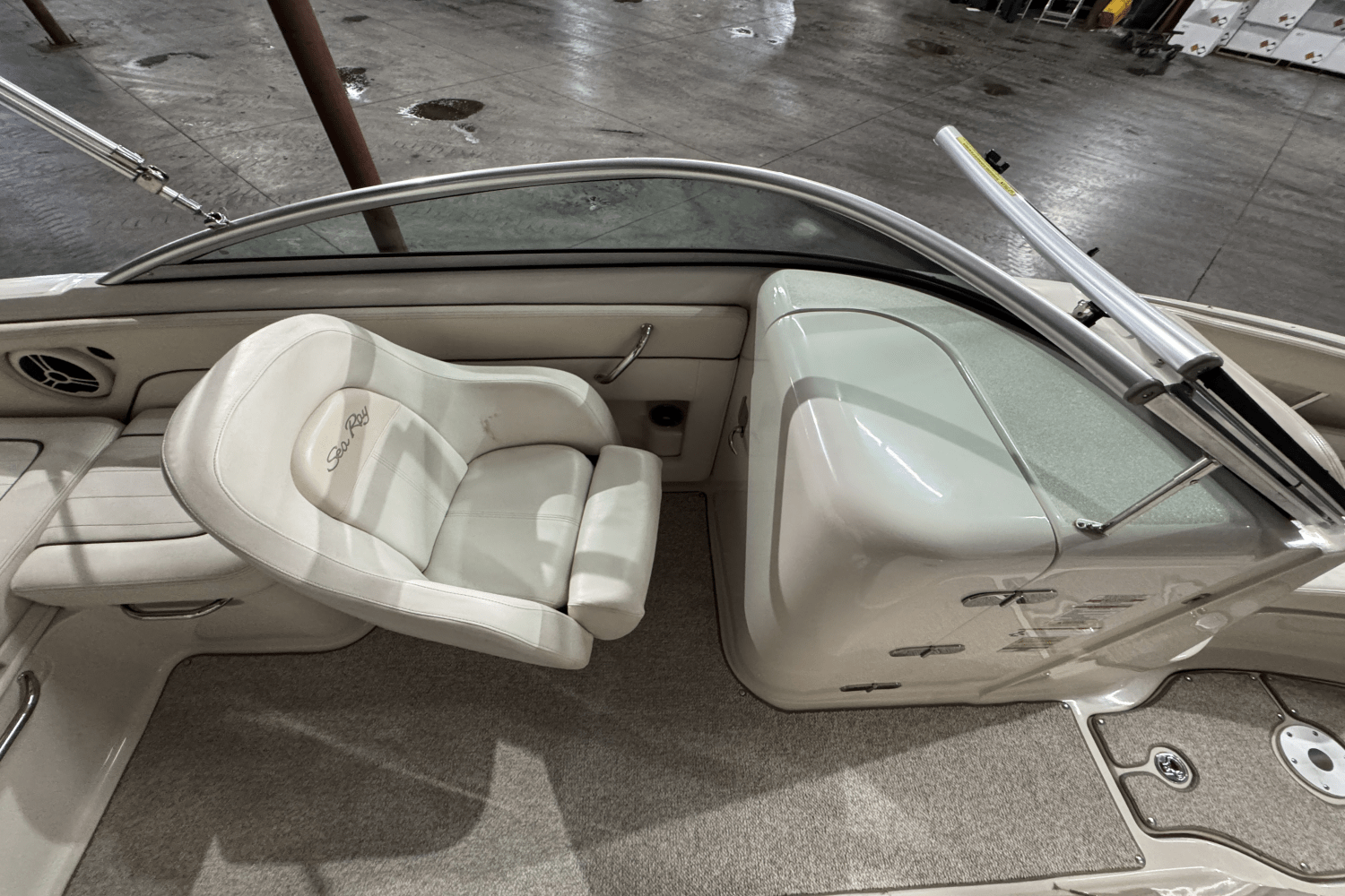 Slide: The Image of Sea Ray 210 SUNDECK 2008 - 12