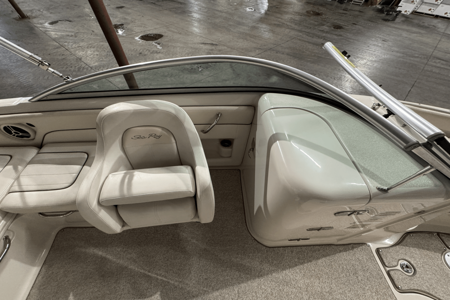 Slide: The Image of Sea Ray 210 SUNDECK 2008 - 14