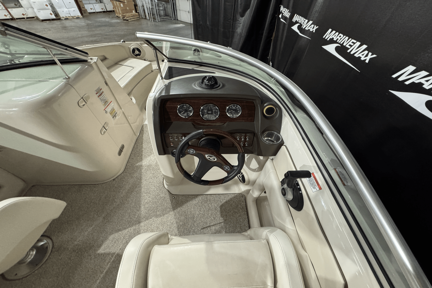 Slide: The Image of Sea Ray 210 SUNDECK 2008 - 19