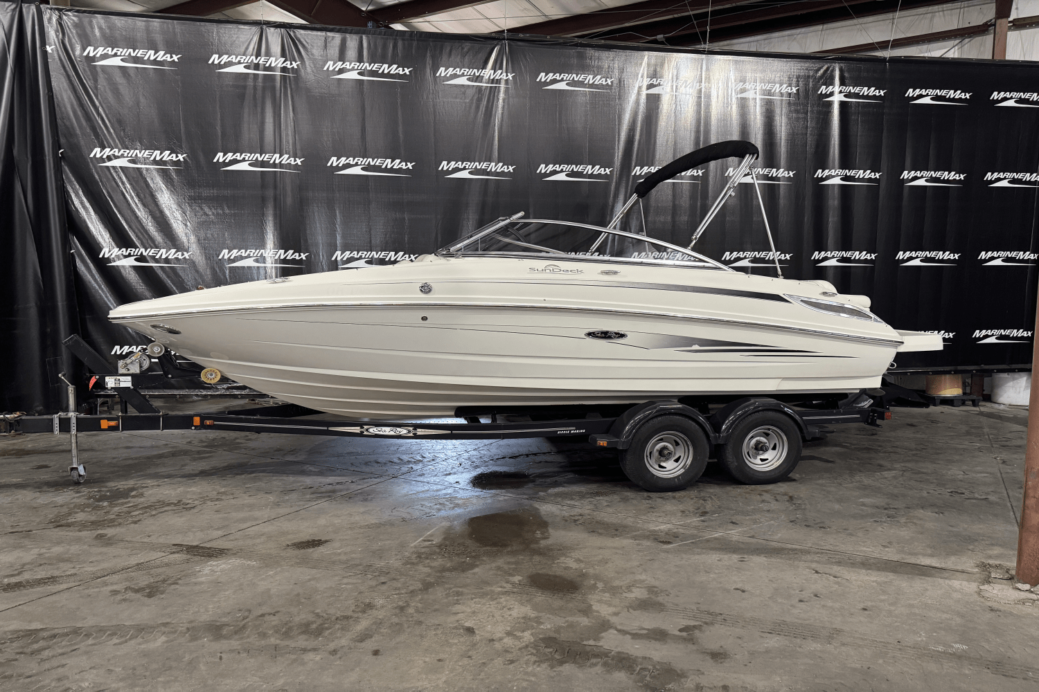 Slide: The Image of Sea Ray 210 SUNDECK 2008 - 2