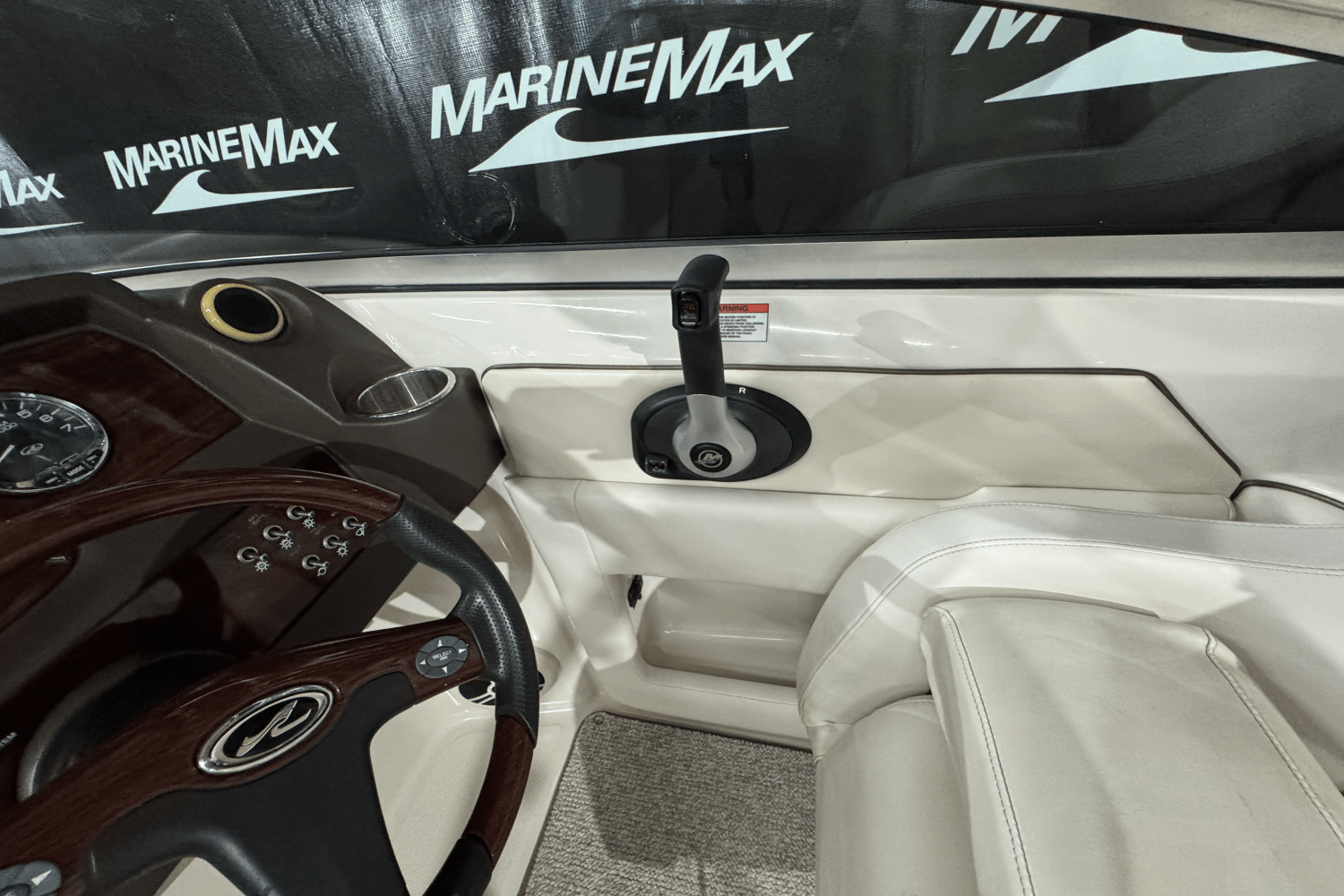 Slide: The Image of Sea Ray 210 SUNDECK 2008 - 20