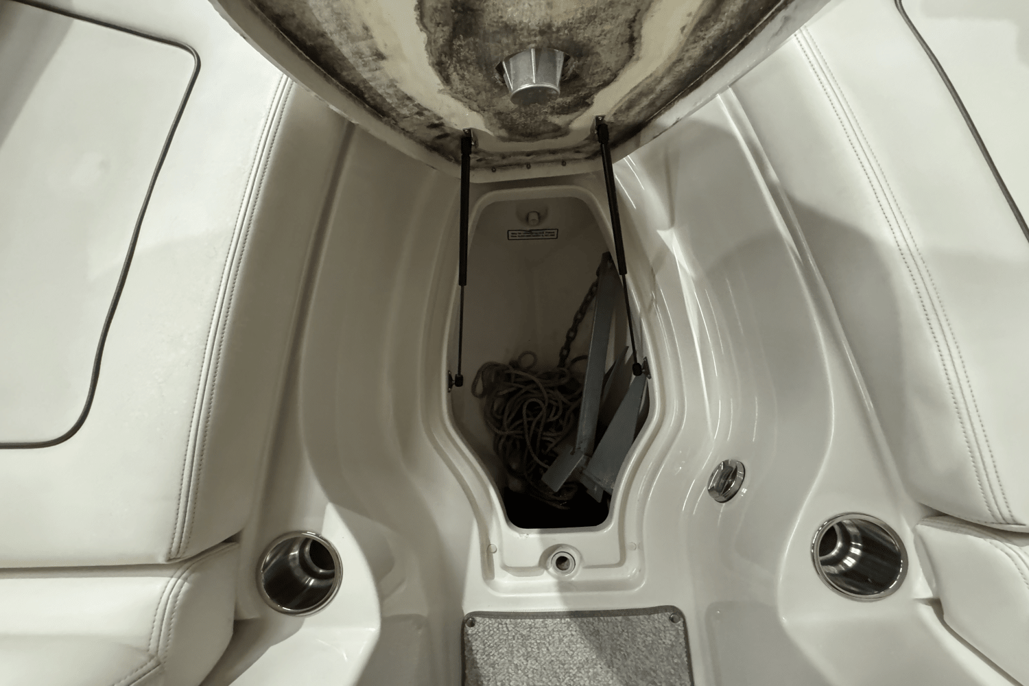 Slide: The Image of Sea Ray 210 SUNDECK 2008 - 28