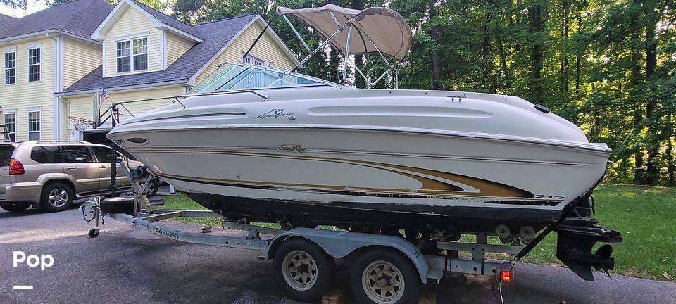 Slide: The Image of Sea Ray 215 Express Cruiser 1999 - 0