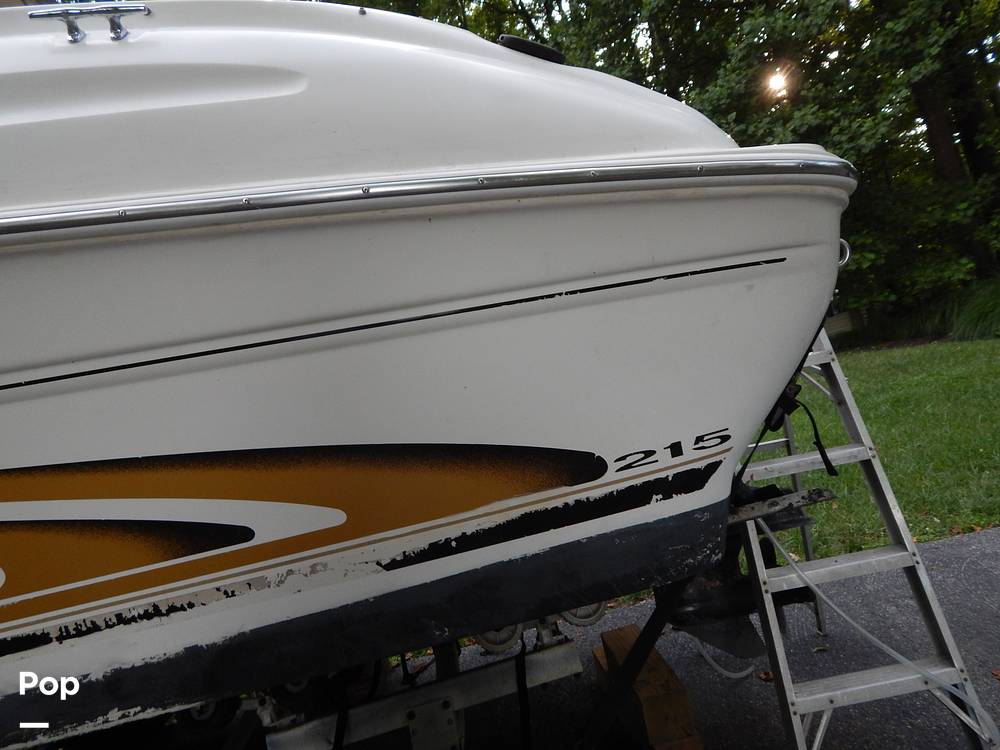 Slide: The Image of Sea Ray 215 Express Cruiser 1999 - 13