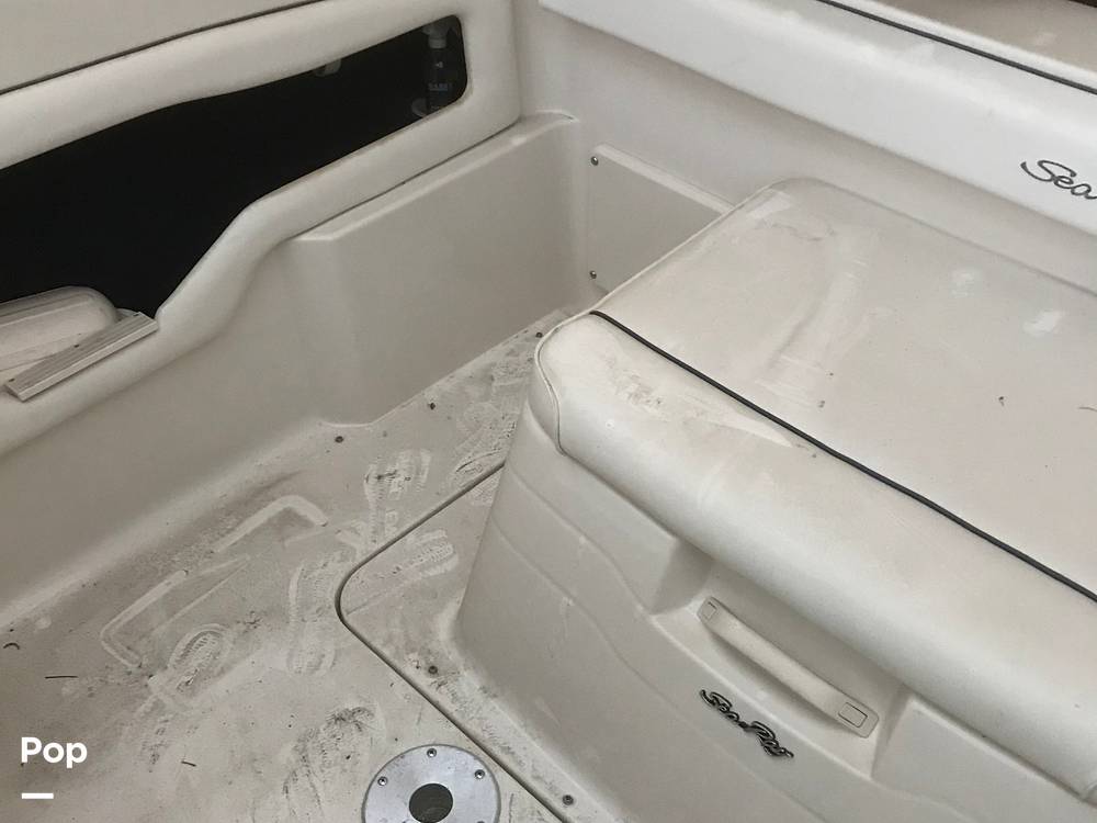 Slide: The Image of Sea Ray 215 Express Cruiser 1999 - 14184588