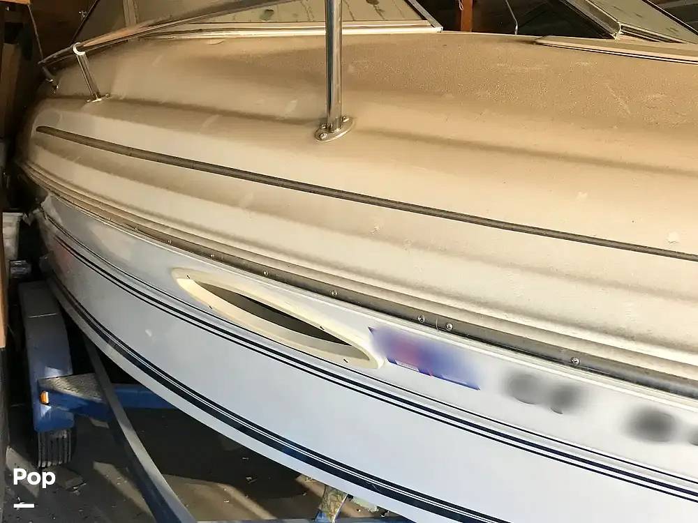 Slide: The Image of Sea Ray 215 Express Cruiser 1999 - 15333229