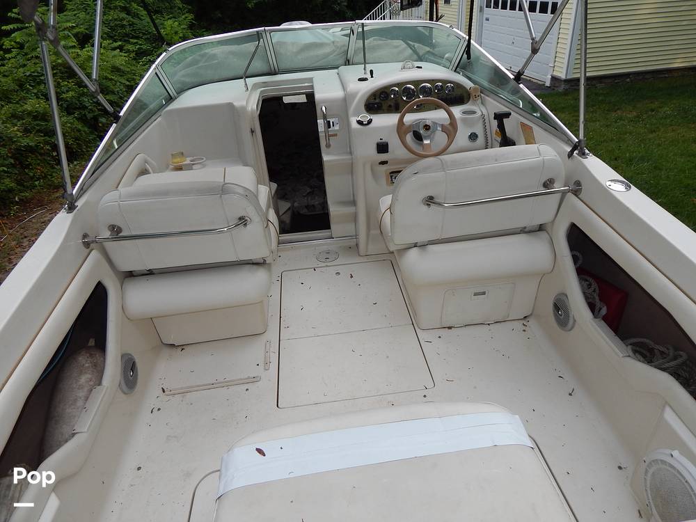 Slide: The Image of Sea Ray 215 Express Cruiser 1999 - 23