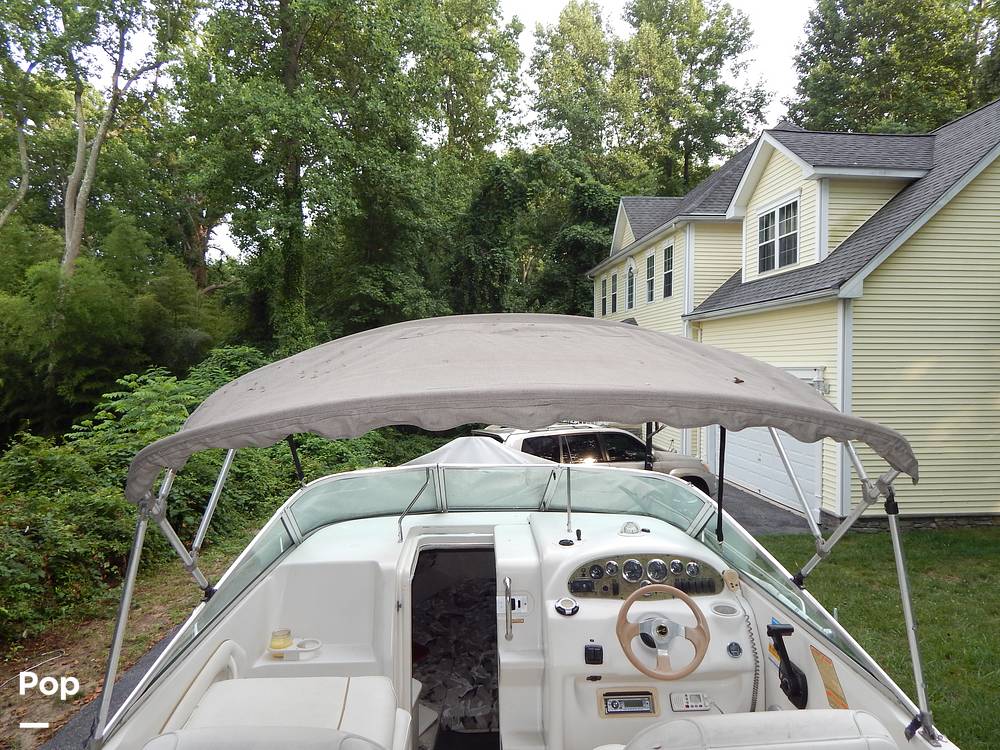 Slide: The Image of Sea Ray 215 Express Cruiser 1999 - 25