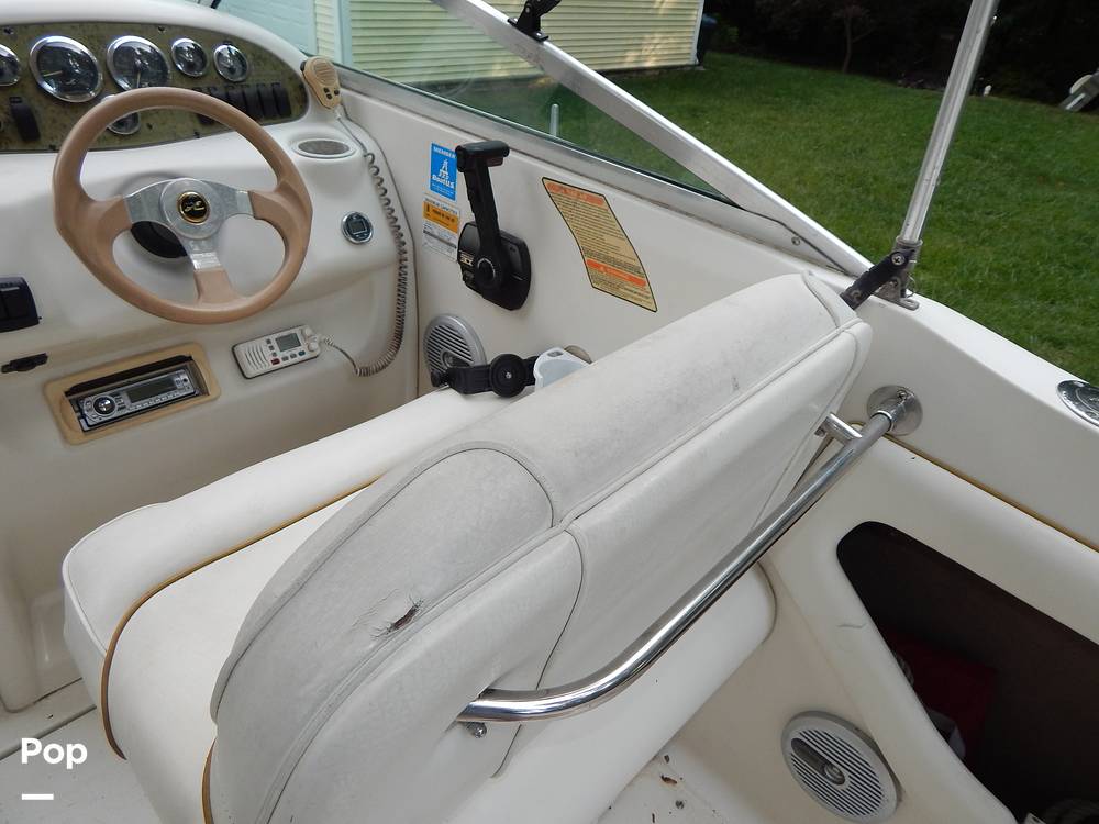Slide: The Image of Sea Ray 215 Express Cruiser 1999 - 34