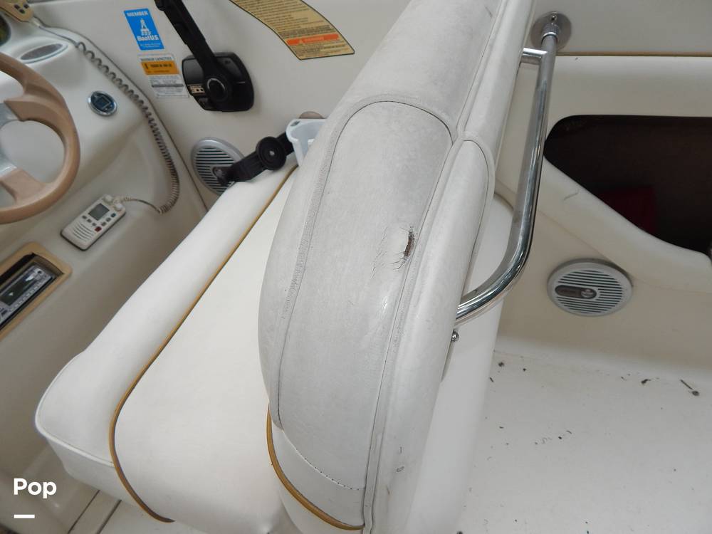 Slide: The Image of Sea Ray 215 Express Cruiser 1999 - 35