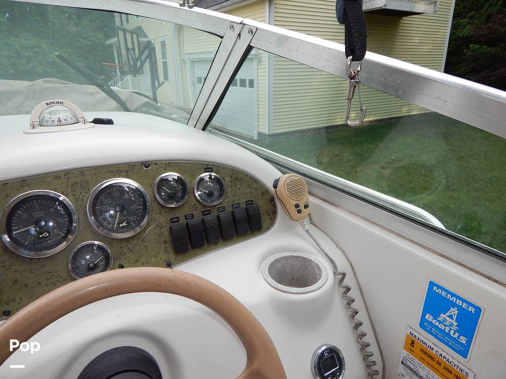 Slide: The Image of Sea Ray 215 Express Cruiser 1999 - 45