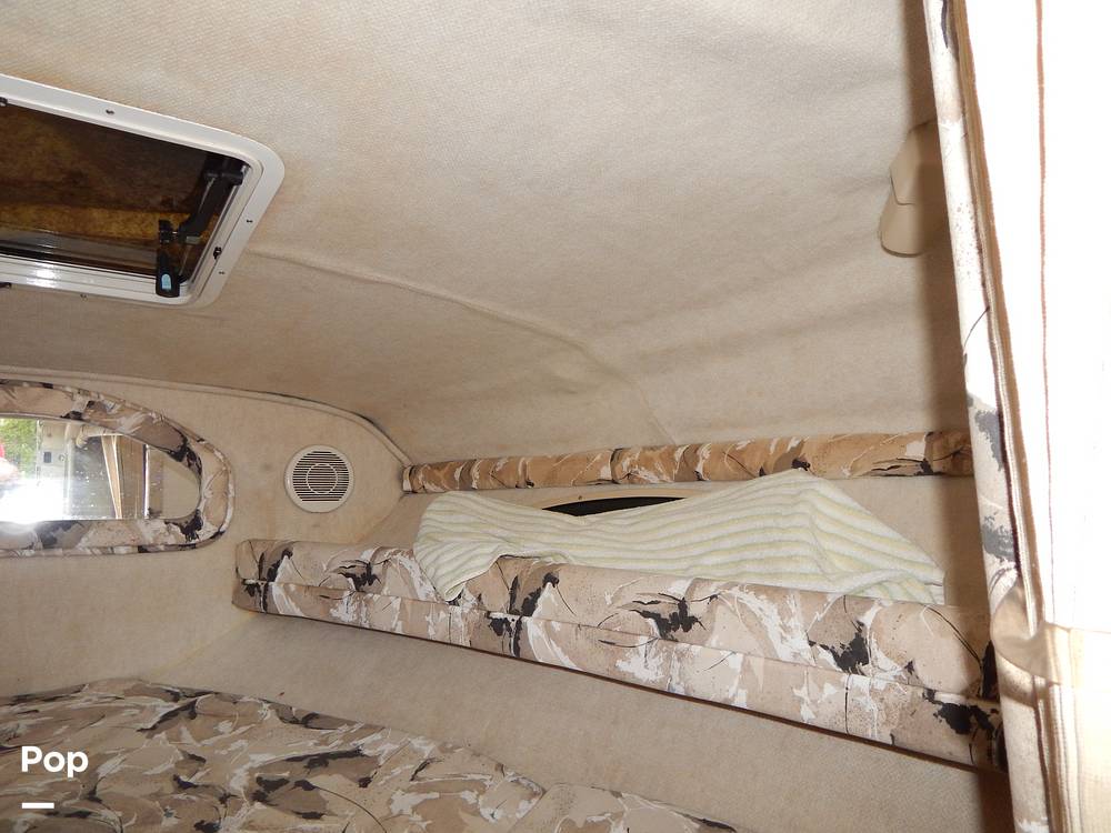 Slide: The Image of Sea Ray 215 Express Cruiser 1999 - 56