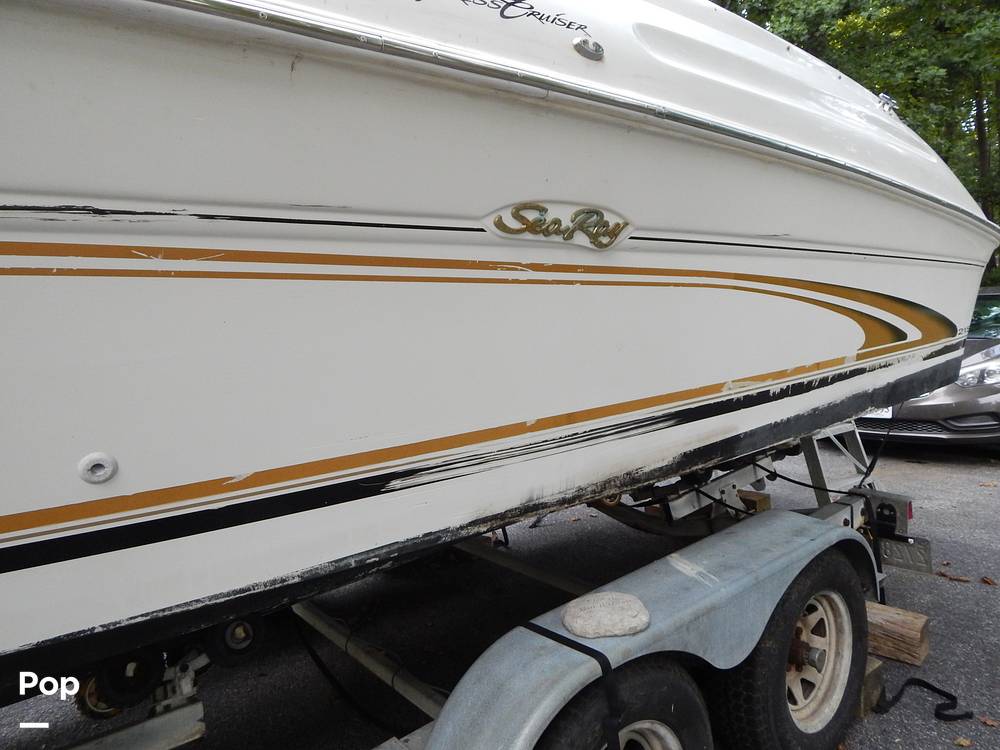 Slide: The Image of Sea Ray 215 Express Cruiser 1999 - 7