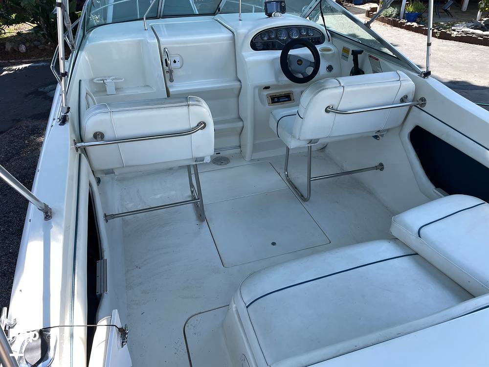 Slide: The Image of Sea Ray 215 Sundancer 1997 - 11