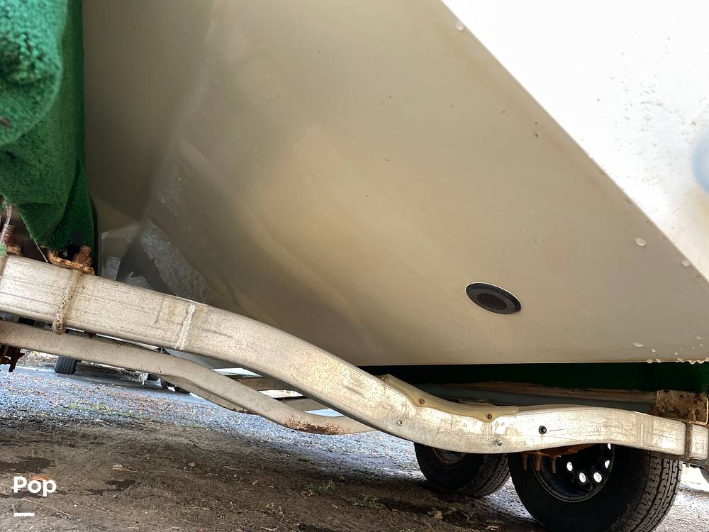 Slide: The Image of Sea Ray 215 Sundancer 1997 - 65