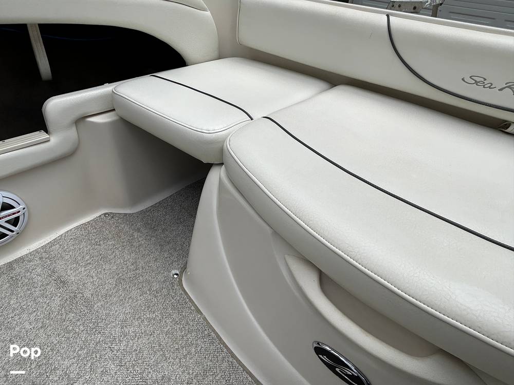 Slide: The Image of Sea Ray 215 Weekender 2004 - 12843264