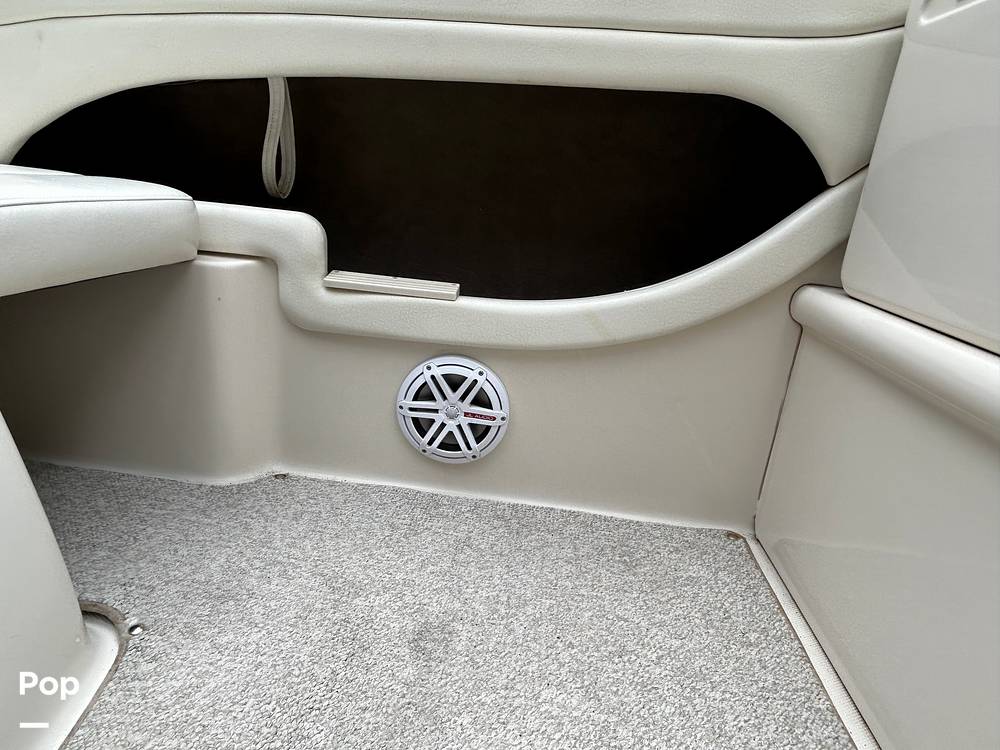 Slide: The Image of Sea Ray 215 Weekender 2004 - 12843268