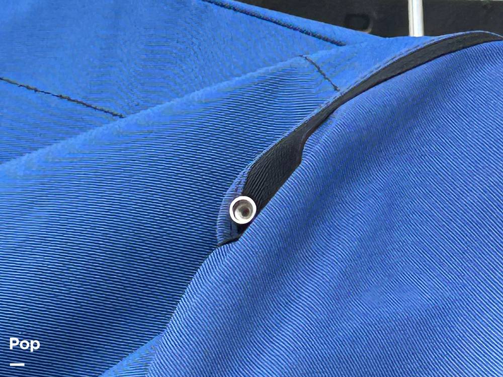 Slide: The Image of Sea Ray 215 Weekender 2004 - 12843281