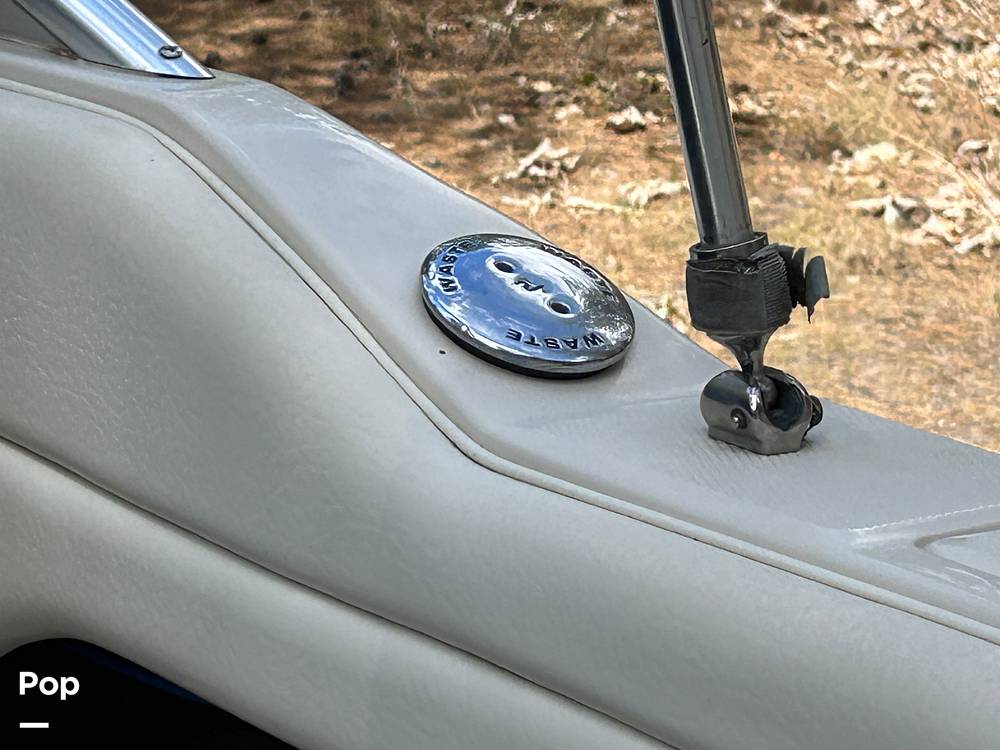 Slide: The Image of Sea Ray 215 Weekender 2004 - 12843282