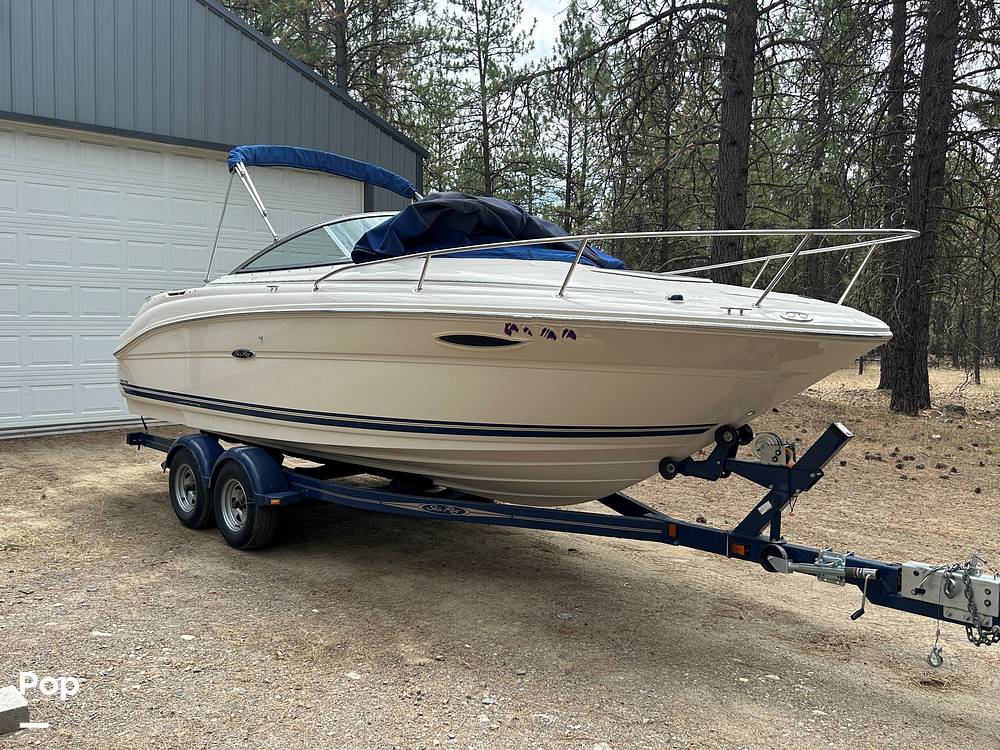 Slide: The Image of Sea Ray 215 Weekender 2004 - 12847235