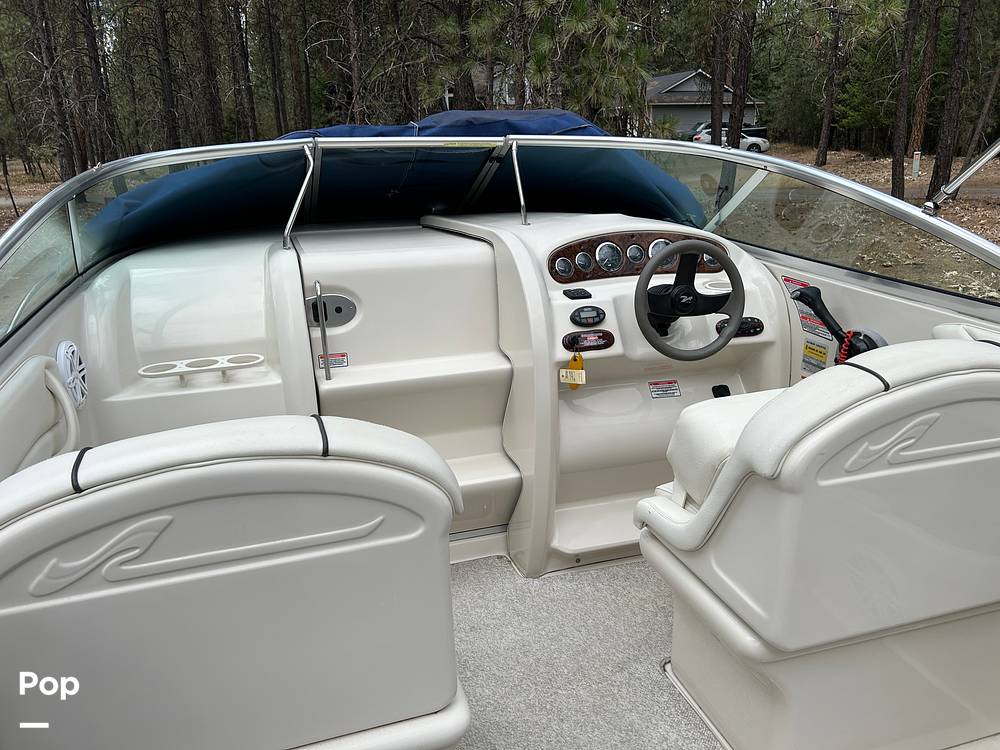 Slide: The Image of Sea Ray 215 Weekender 2004 - 12843194