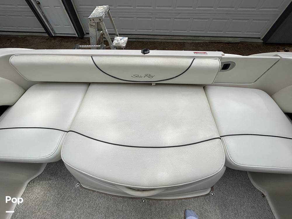 Slide: The Image of Sea Ray 215 Weekender 2004 - 12843259