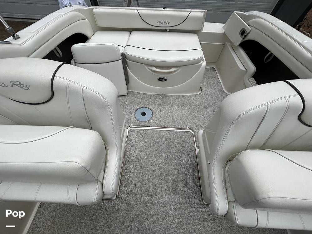 Slide: The Image of Sea Ray 215 Weekender 2004 - 12843210