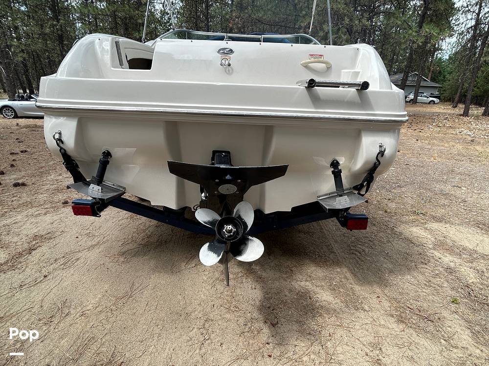 Slide: The Image of Sea Ray 215 Weekender 2004 - 12843173