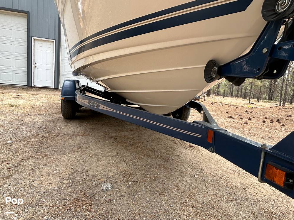 Slide: The Image of Sea Ray 215 Weekender 2004 - 12843186