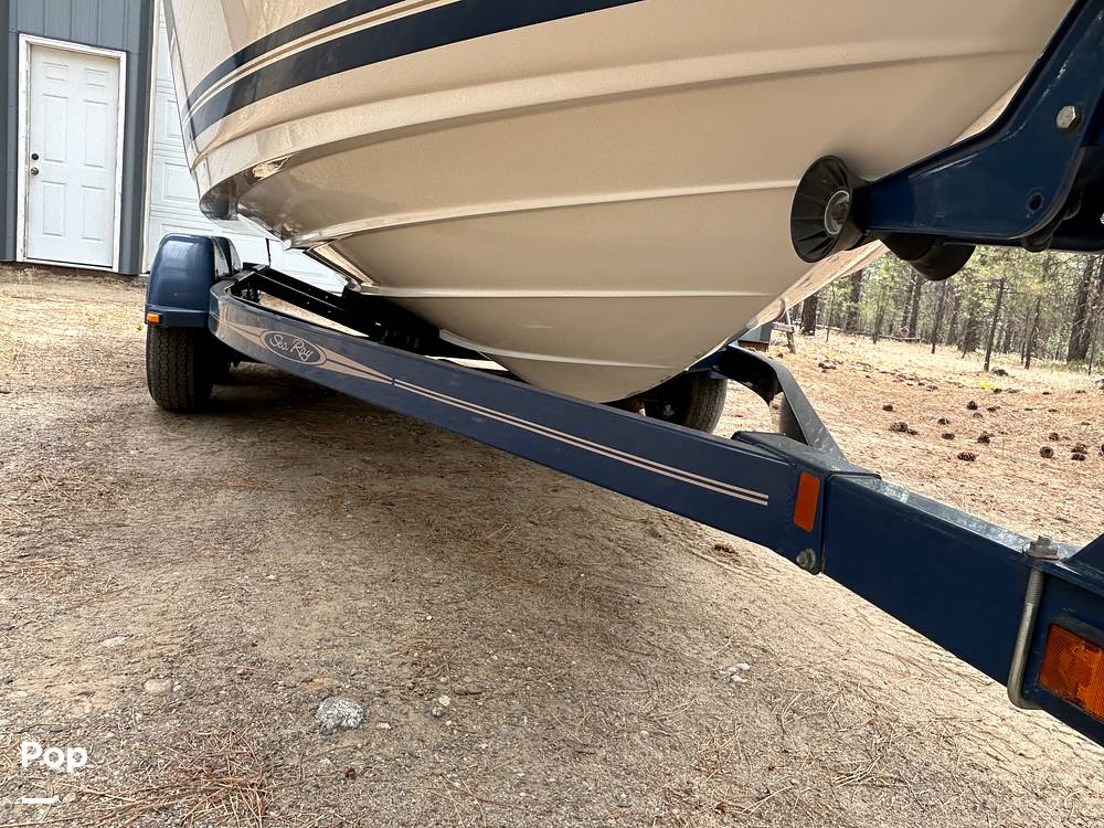 Slide: The Image of Sea Ray 215 Weekender 2004 - 12843187