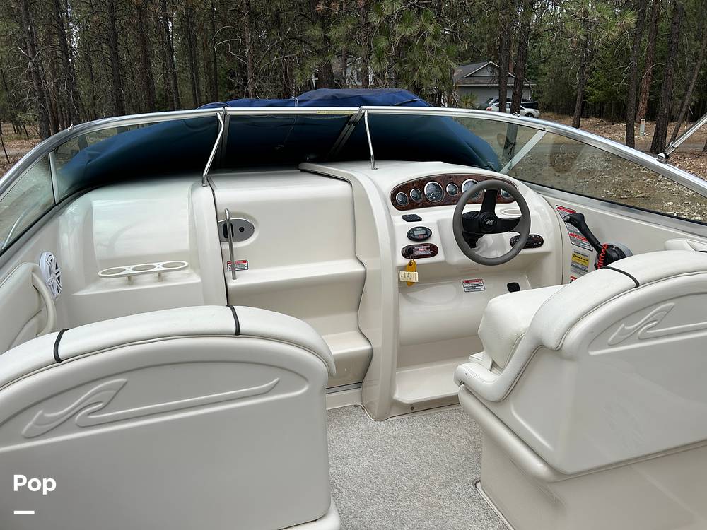 Slide: The Image of Sea Ray 215 Weekender 2004 - 12843193