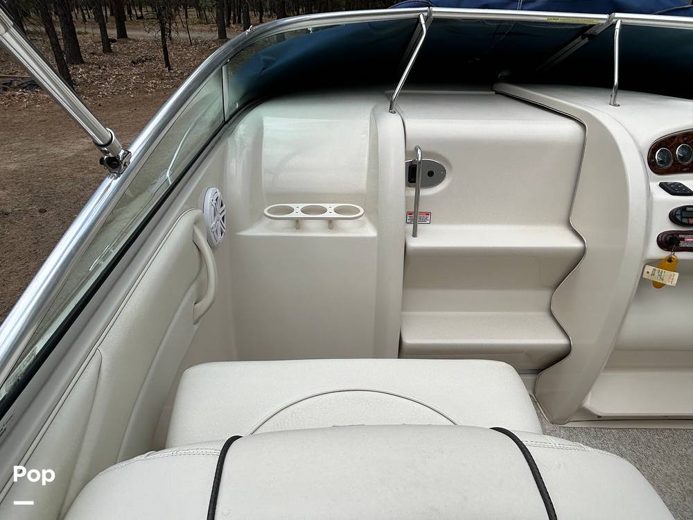 Slide: The Image of Sea Ray 215 Weekender 2004 - 12843205