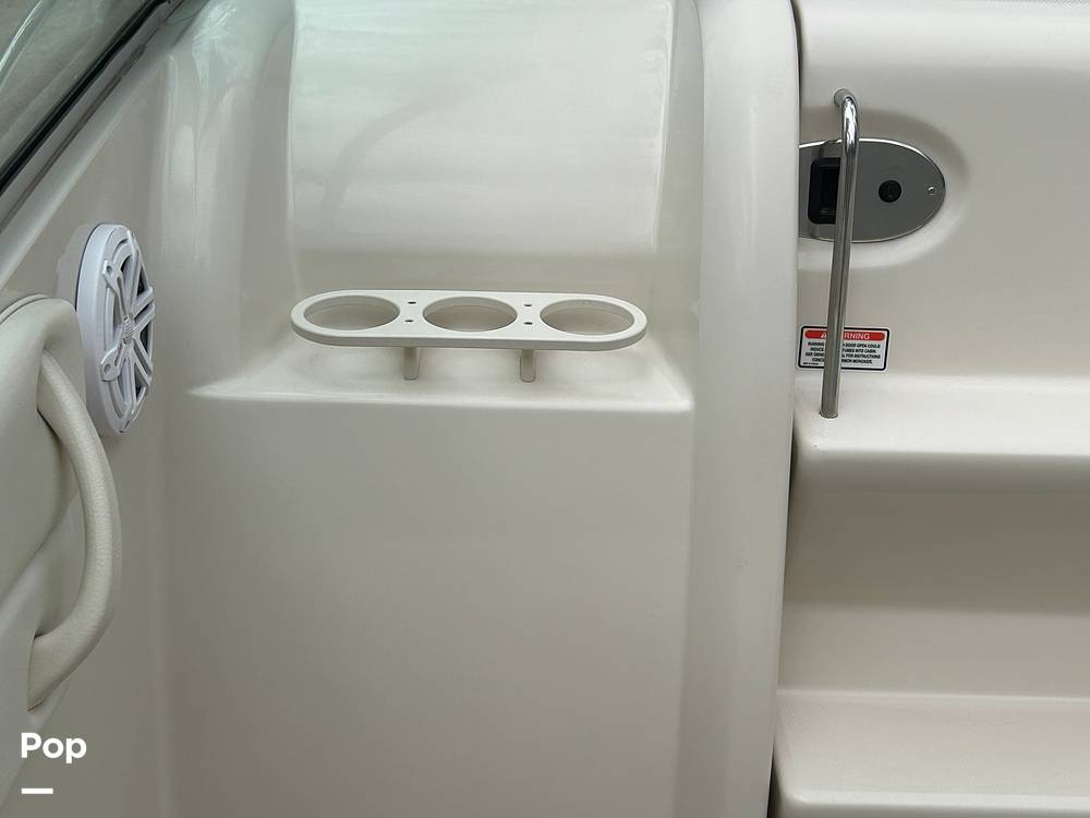 Slide: The Image of Sea Ray 215 Weekender 2004 - 12843207