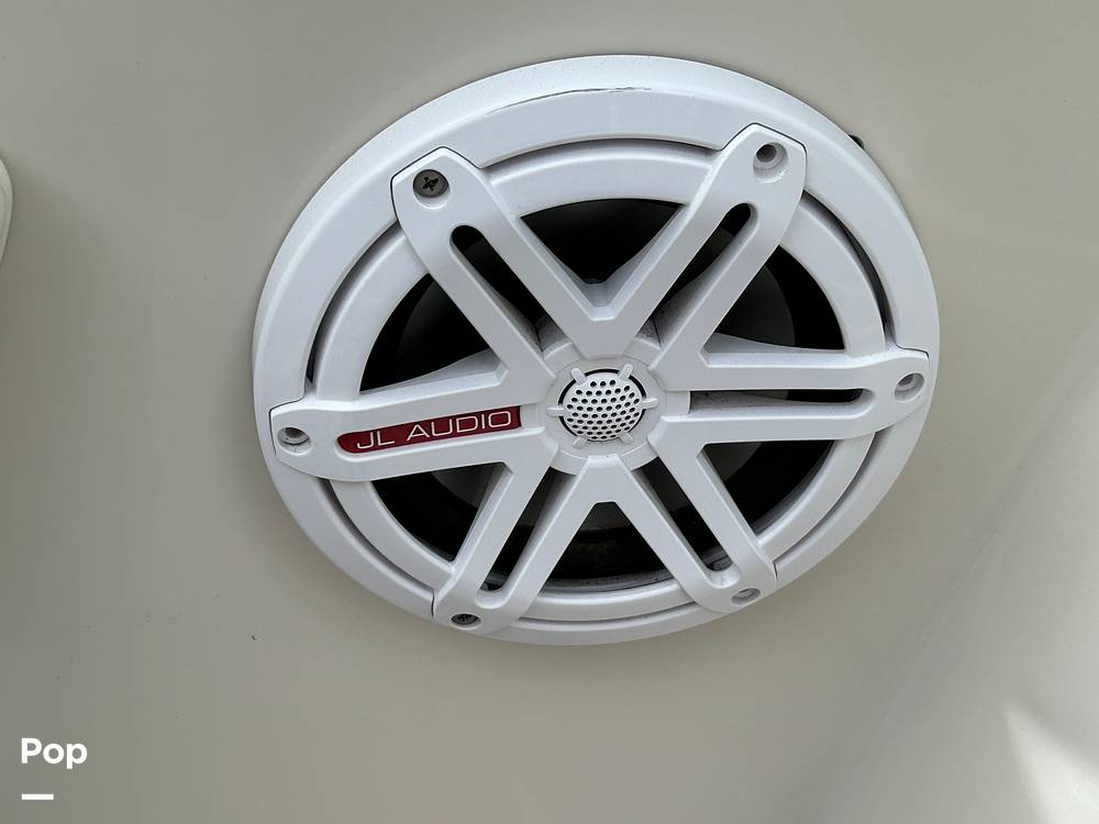 Slide: The Image of Sea Ray 215 Weekender 2004 - 12843242