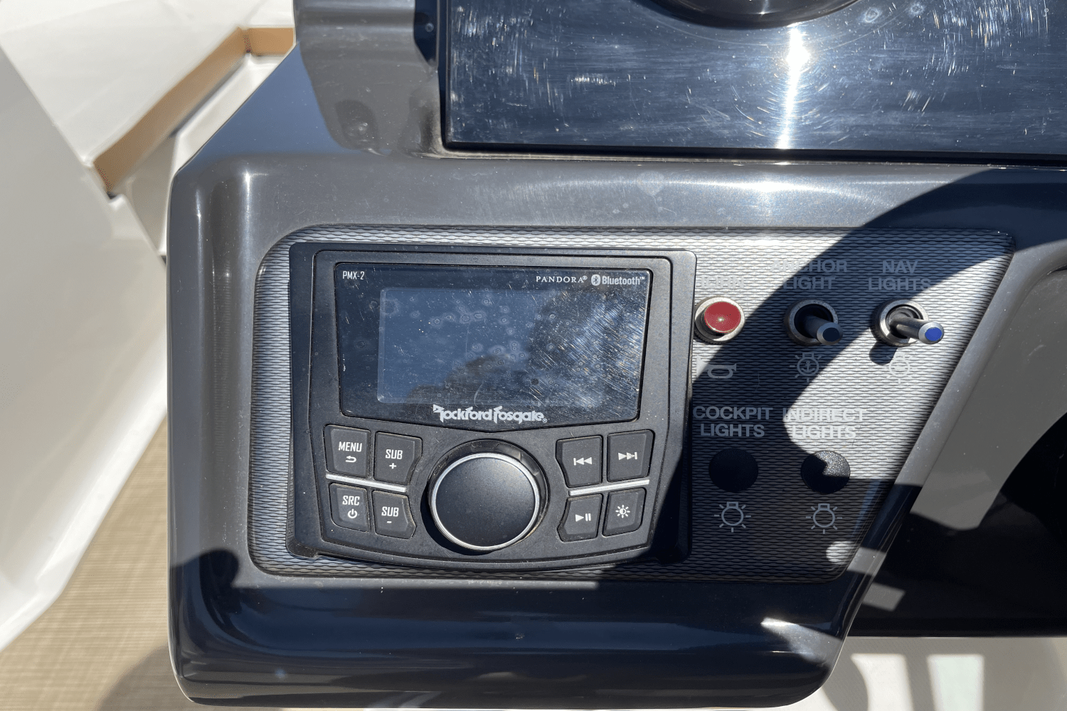 Slide: The Image of Sea Ray 21 SPX 2018 - 16
