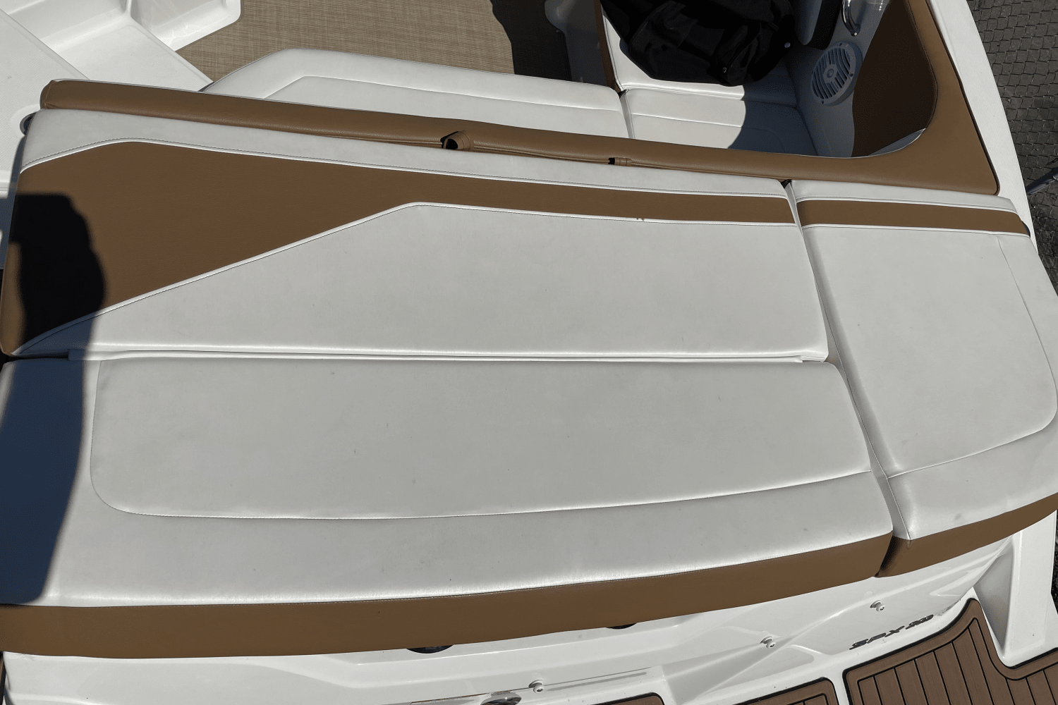 Slide: The Image of Sea Ray 21 SPX 2018 - 40