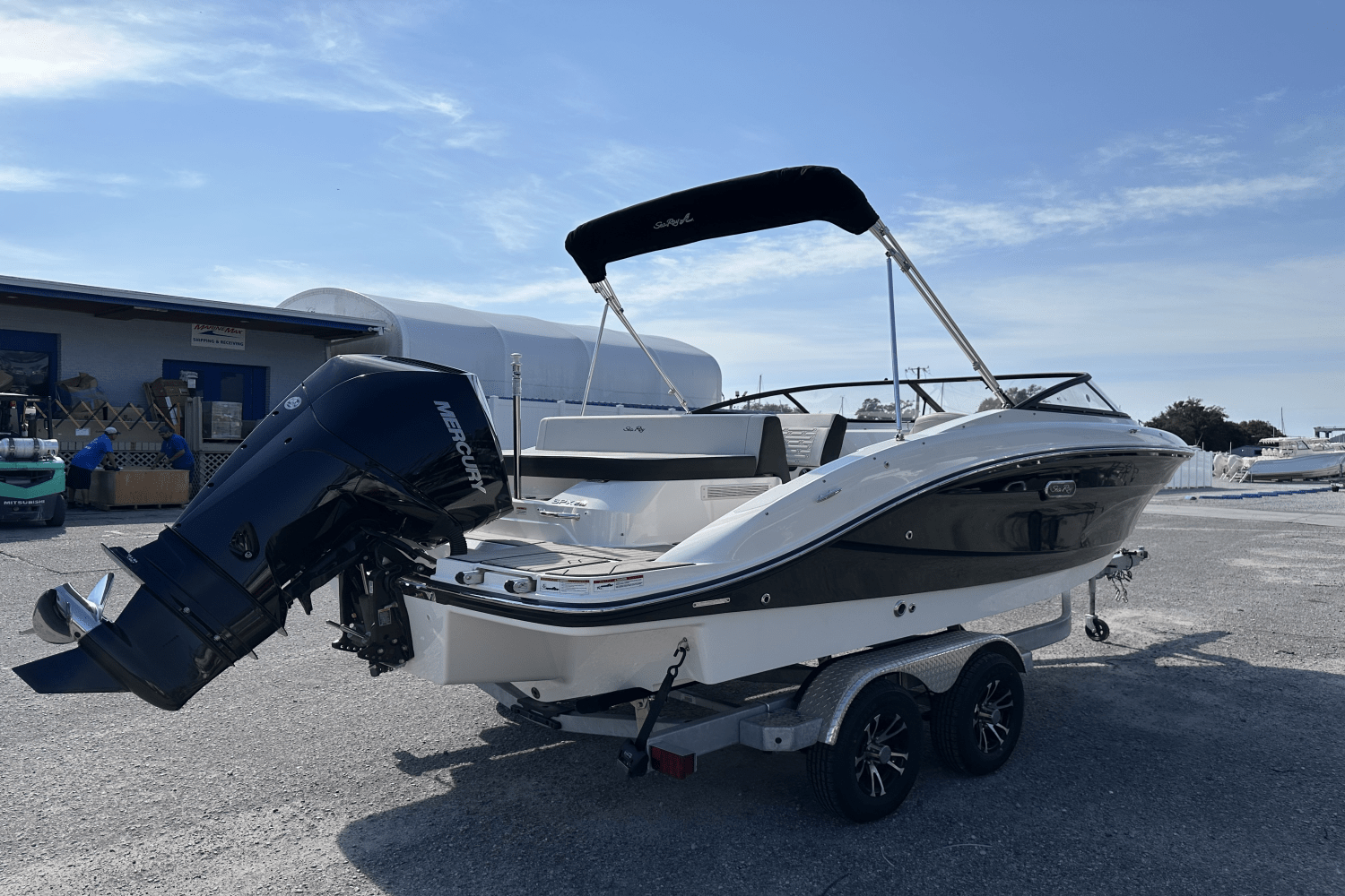 Slide: The Image of Sea Ray 21 SPX-OB 2024 - 22