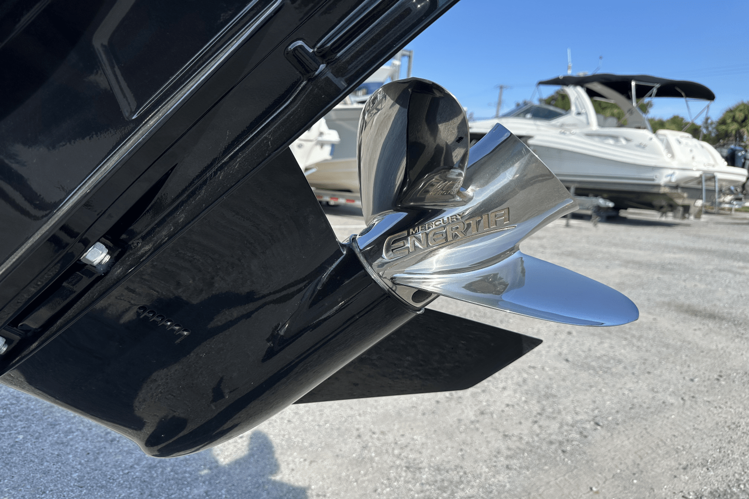 Slide: The Image of Sea Ray 21 SPX-OB 2024 - 71