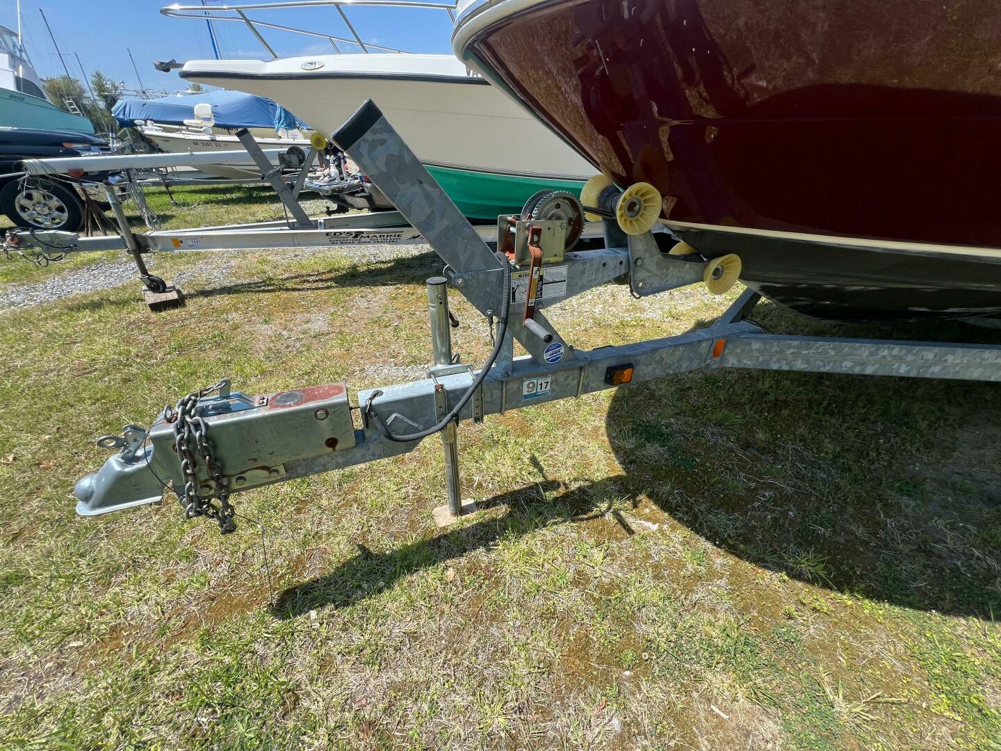 Slide: The Image of Sea Ray 220 Bowrider 2006 - 4355336