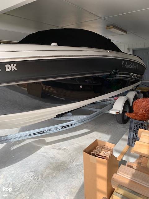 Slide: The Image of Sea Ray 220SEL 2005 - 15508607