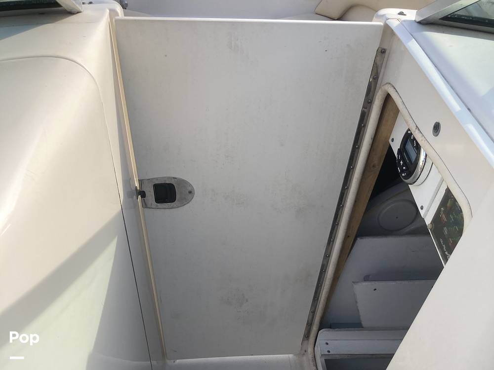 Slide: The Image of Sea Ray 220 Sundeck 2002 - 13337613
