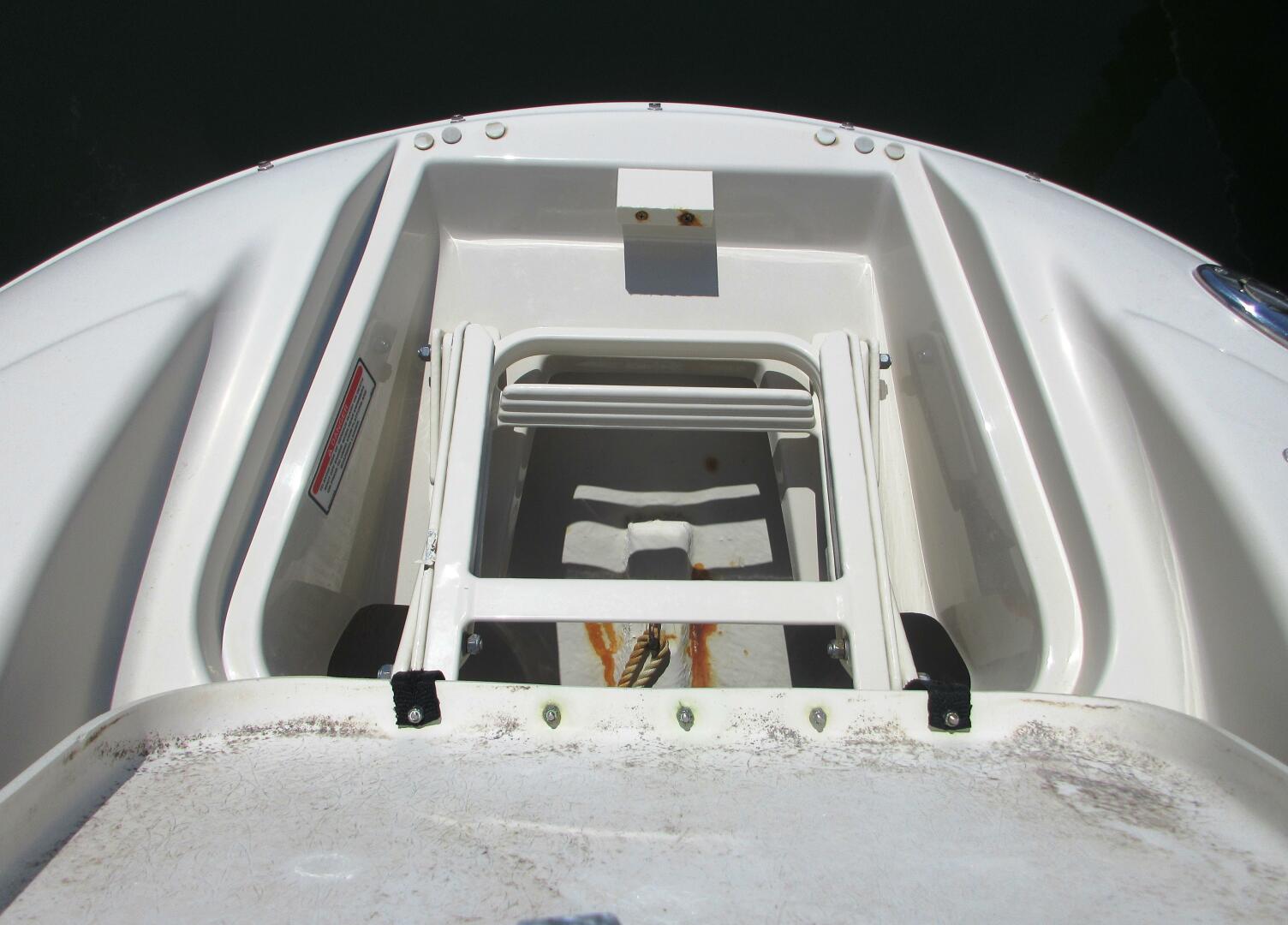 Slide: The Image of Foredeck locker - 3730948