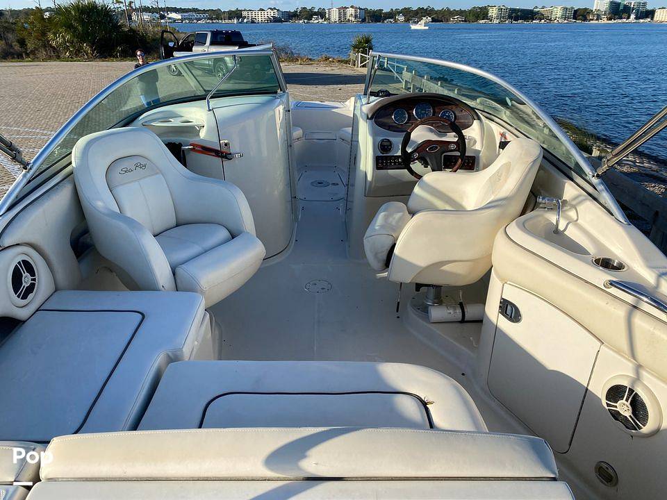 Slide: The Image of Sea Ray 220 Sundeck 2008 - 13662278