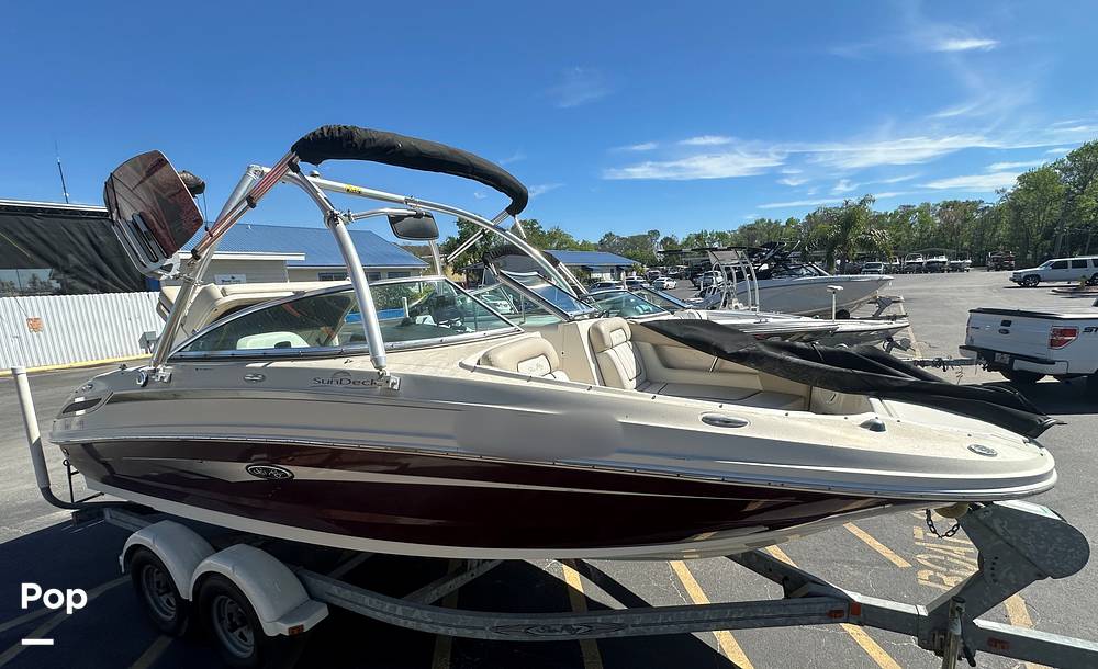 Slide: The Image of Sea Ray 220 Sundeck 2010 - 15217346